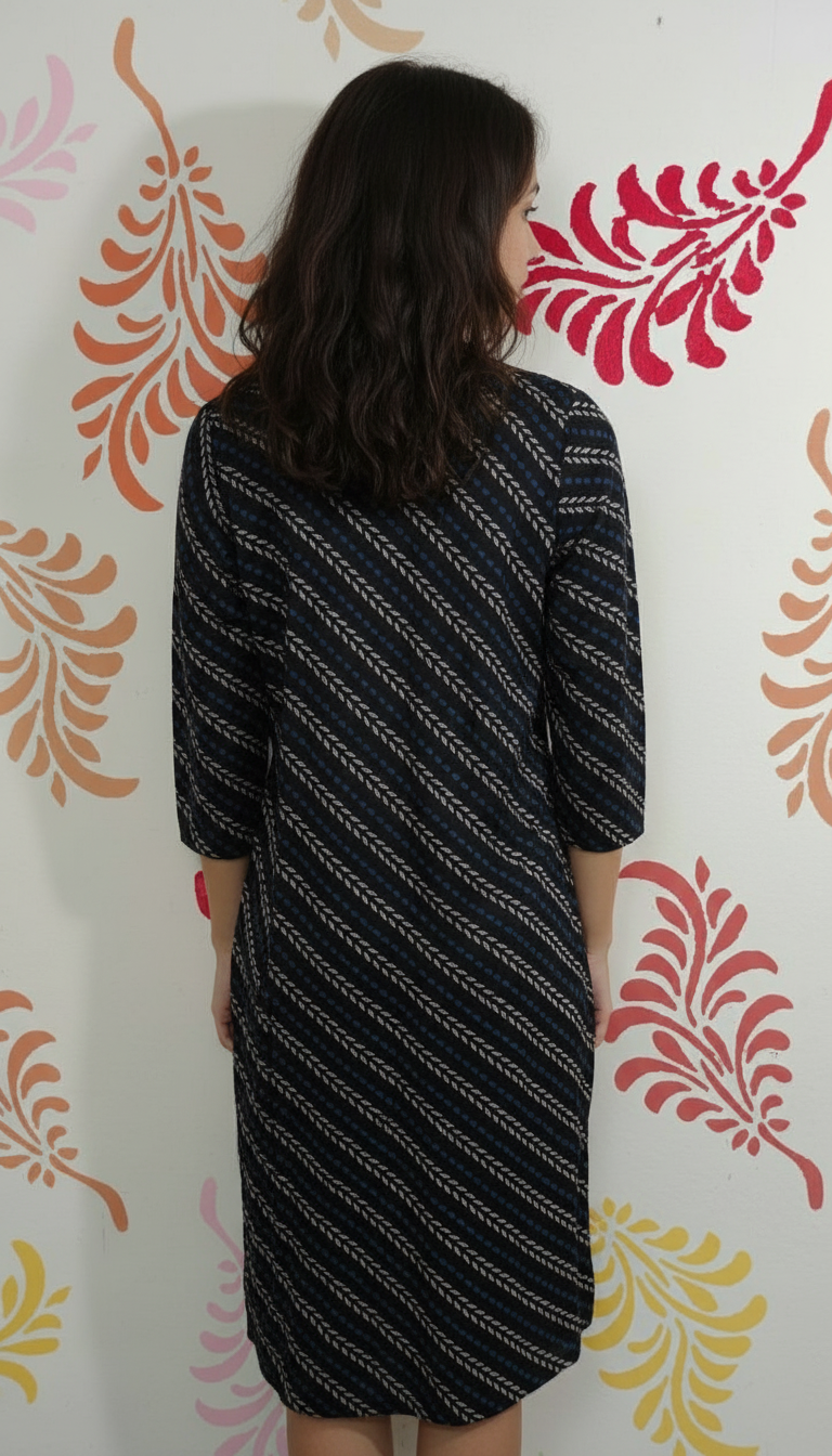 Patterned Womens Kurthi view 2