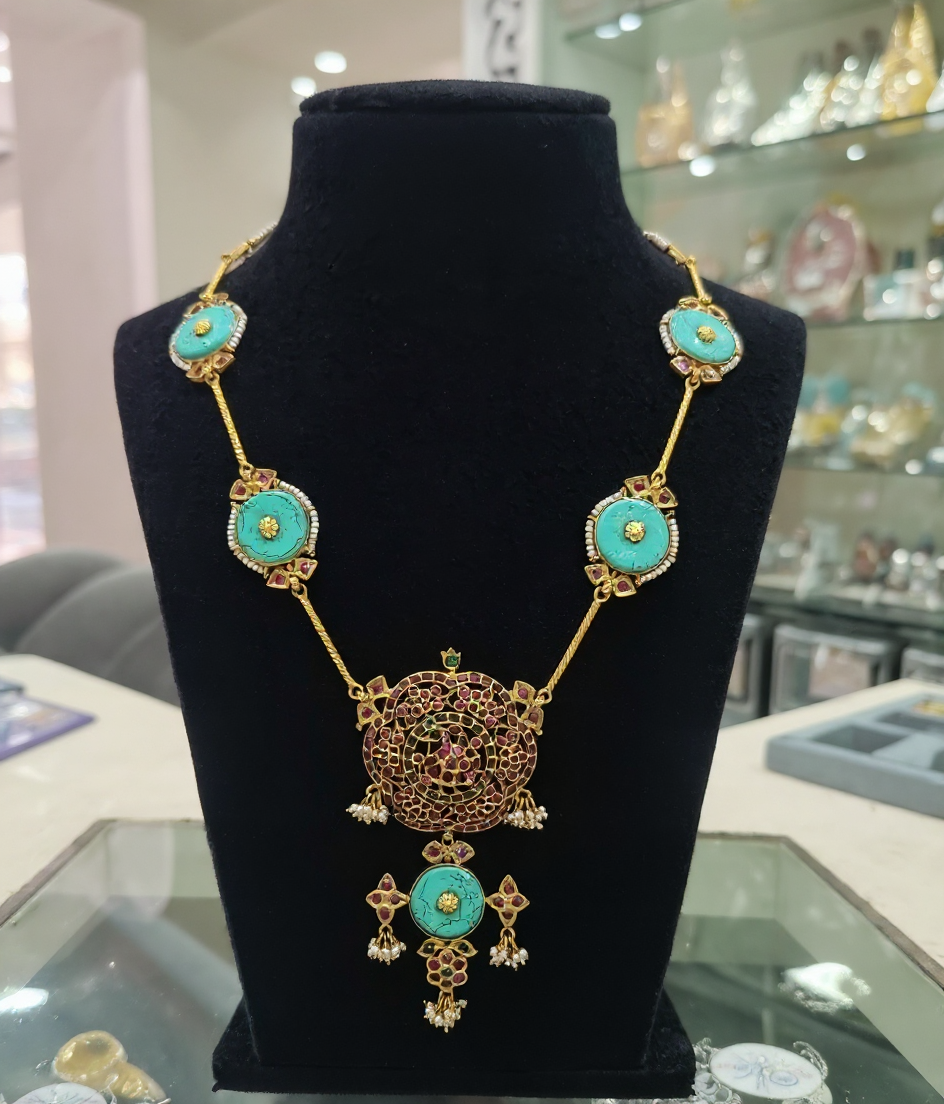 Antique Pendant Necklace