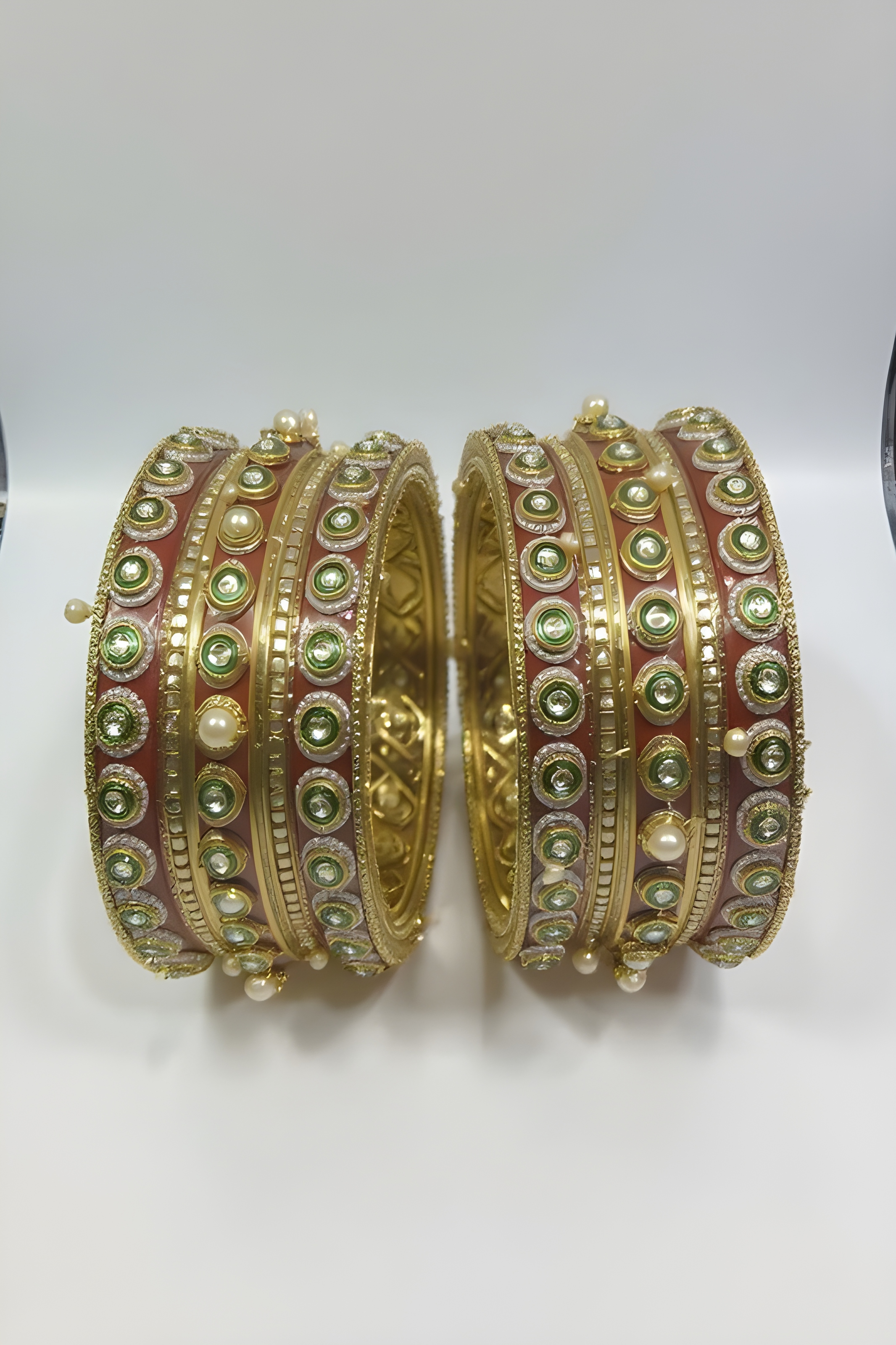 Satoru Traditional Jewellery Set view 3