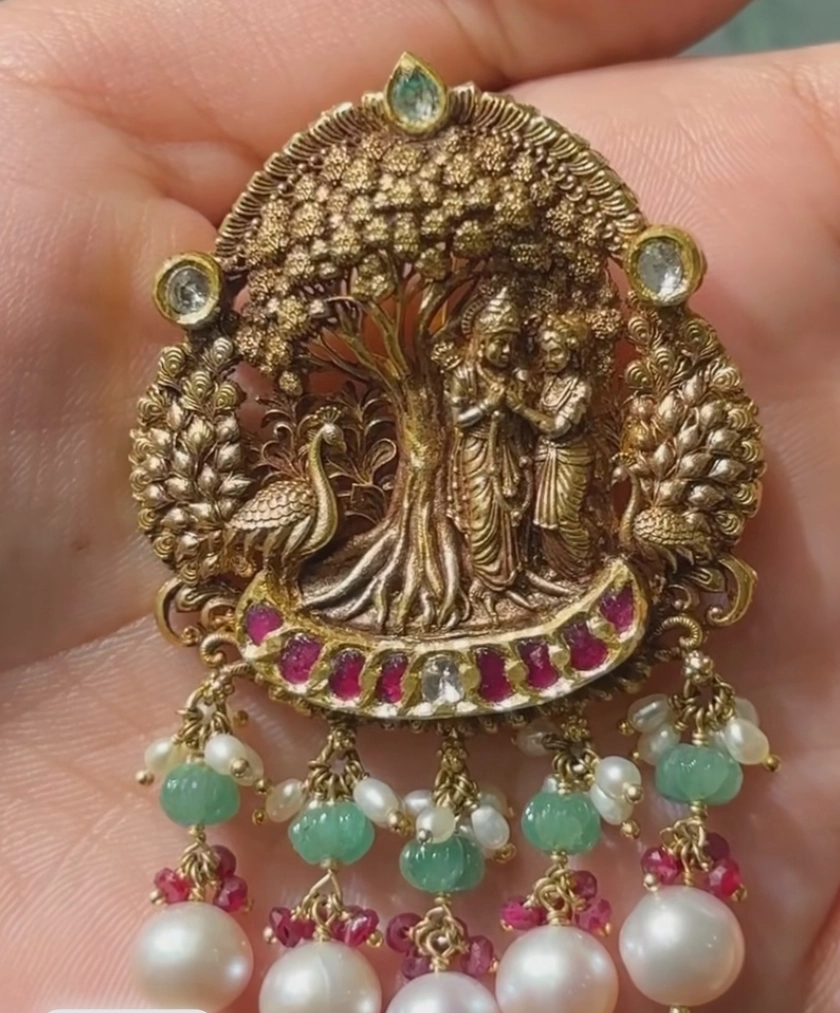 Traditional Artistic Pendant