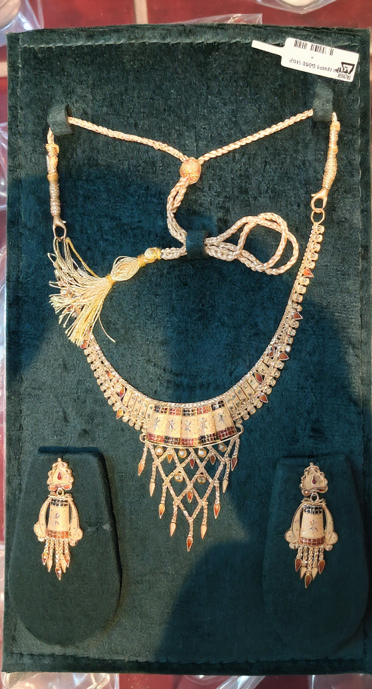 Traditional Jewelry Set