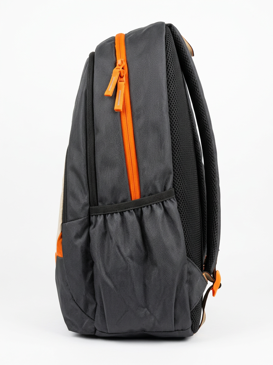 Wildcraft Outlander 40 Black view 4