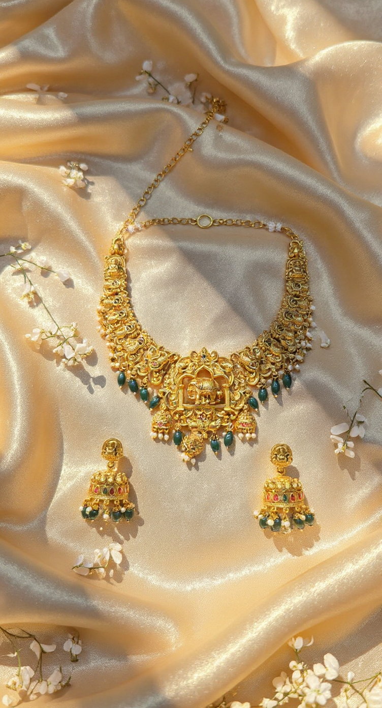 Temple Necklace Elephant Set view 3