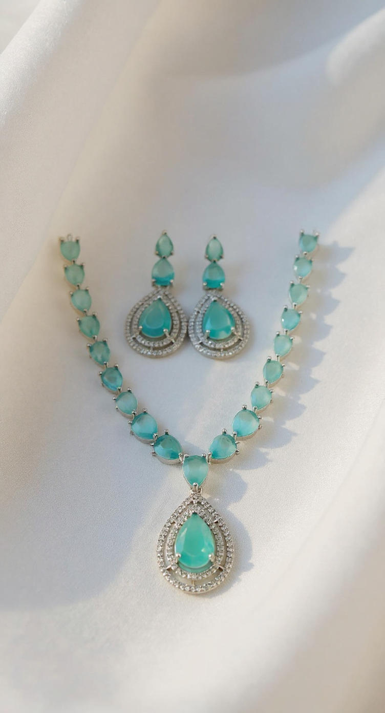 Aqua Stone AD Necklace Set view 3