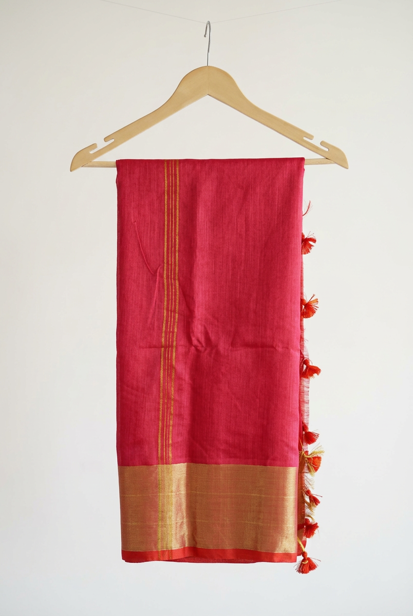 Ethenic Saree With Broad Zari Border view 5