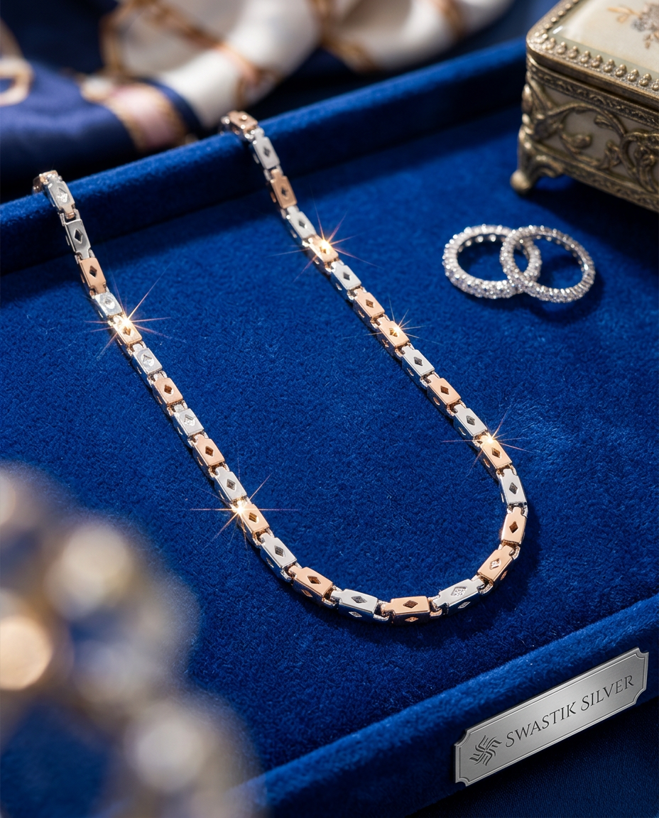 Barfi Cut Hollow Chain view 3