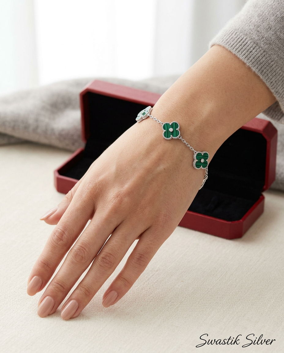 Alhambra-Style Malachite & Solitaire Clover Silver Station Bracelet view 3