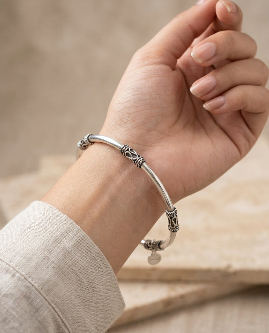 The Tribal boho Rope Accent Silver Openable Kada view 4