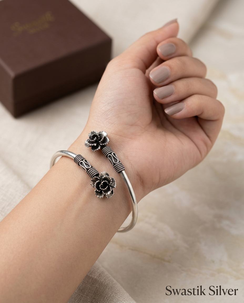 Black Rose Bloom Bracelet view 3