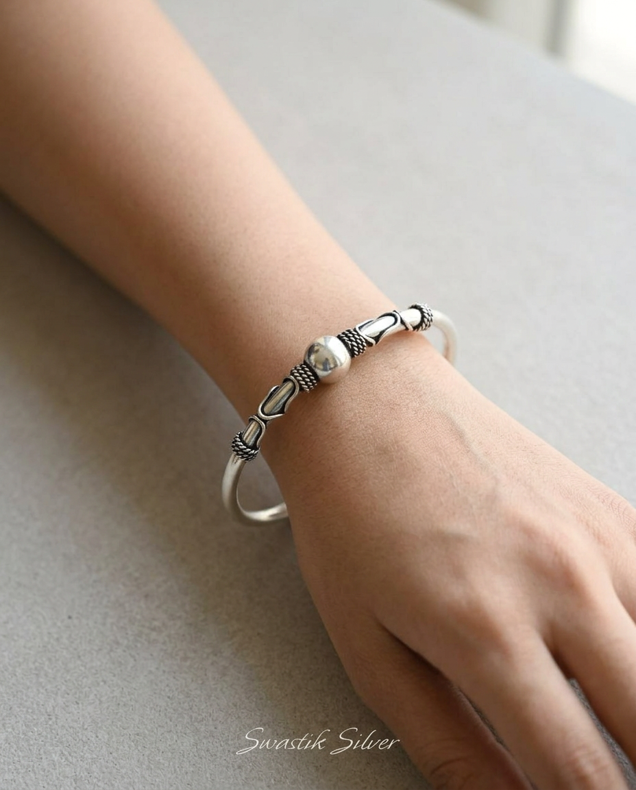 Solitary Orb Handcrafted Silver Openable Kada Bracelet view 4