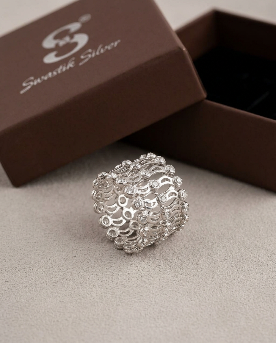 Luna Flex Ring Bracelet view 4