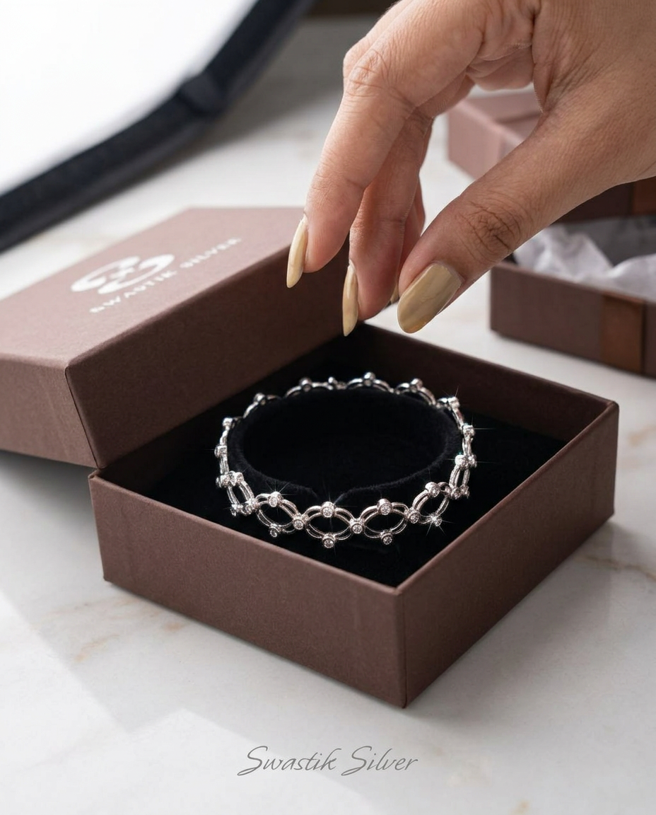 Luna Flex Ring Bracelet view 3