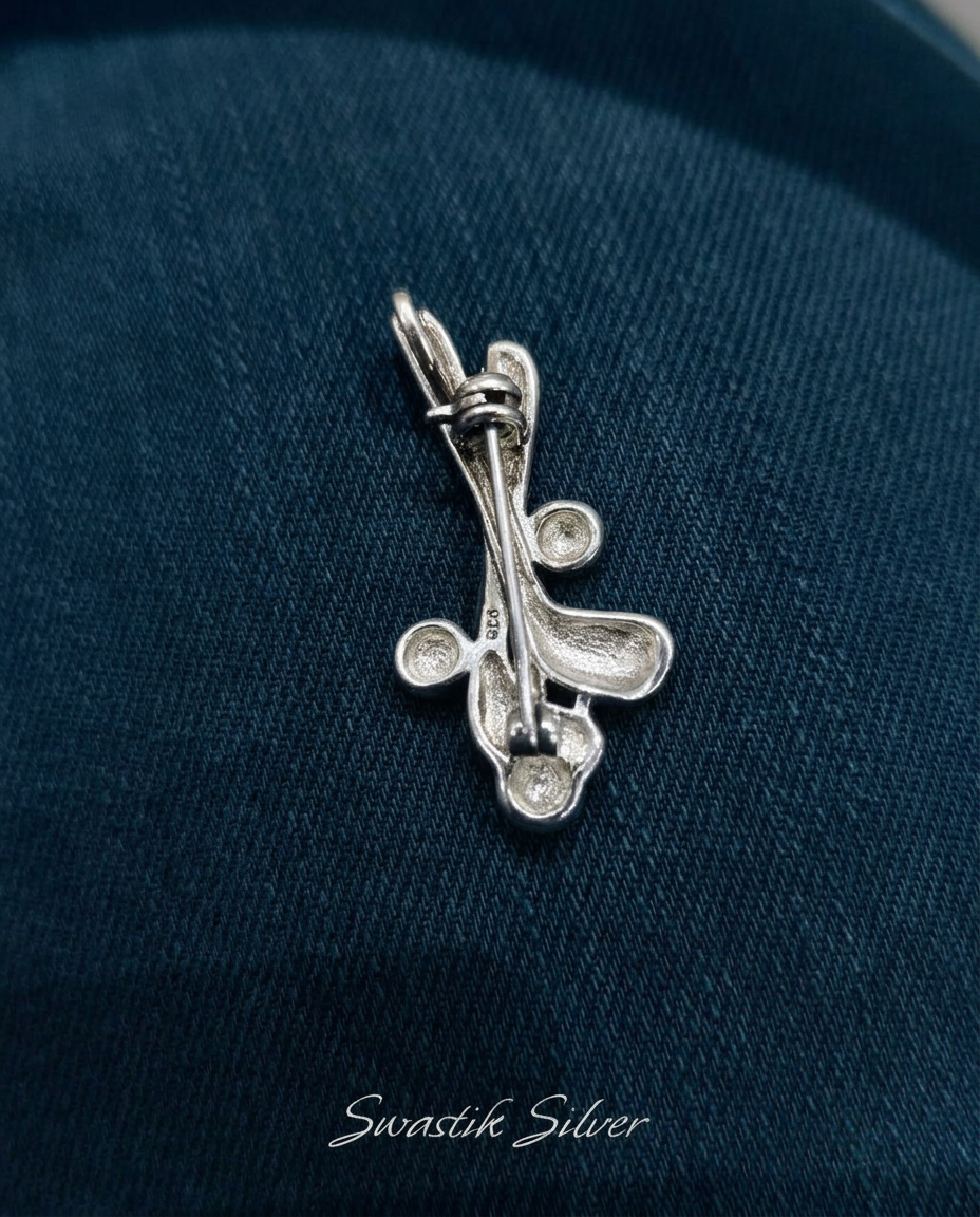 Vintage Marcasite Golf Motif Lapel Pin view 3