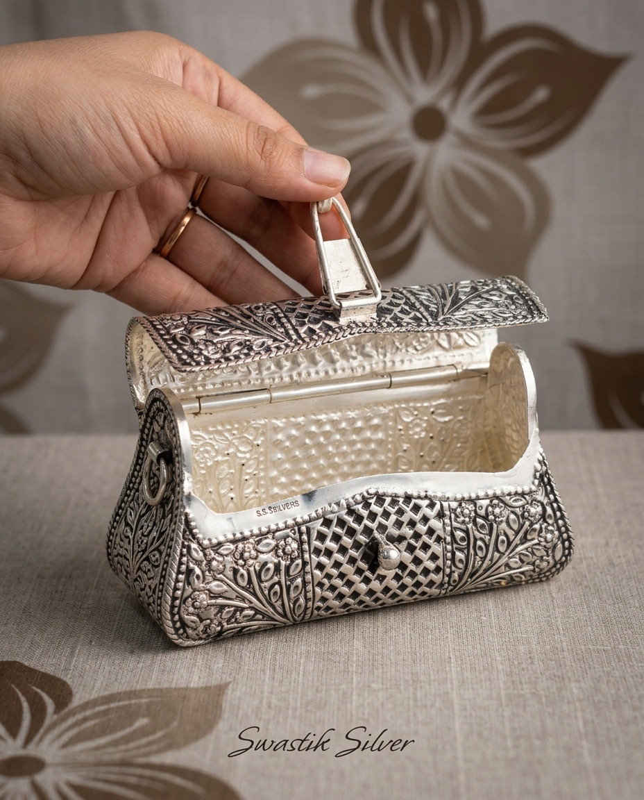The Rajwadi Handcrafted 925 Pure Silver Filigree Envelope Clutch Purse view 2