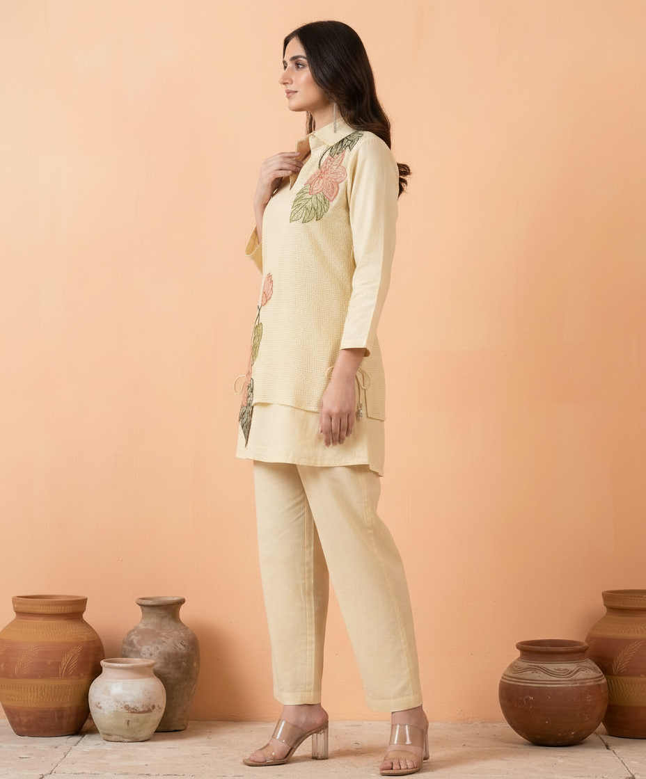 Floral Embroidered Kurti Set view 2