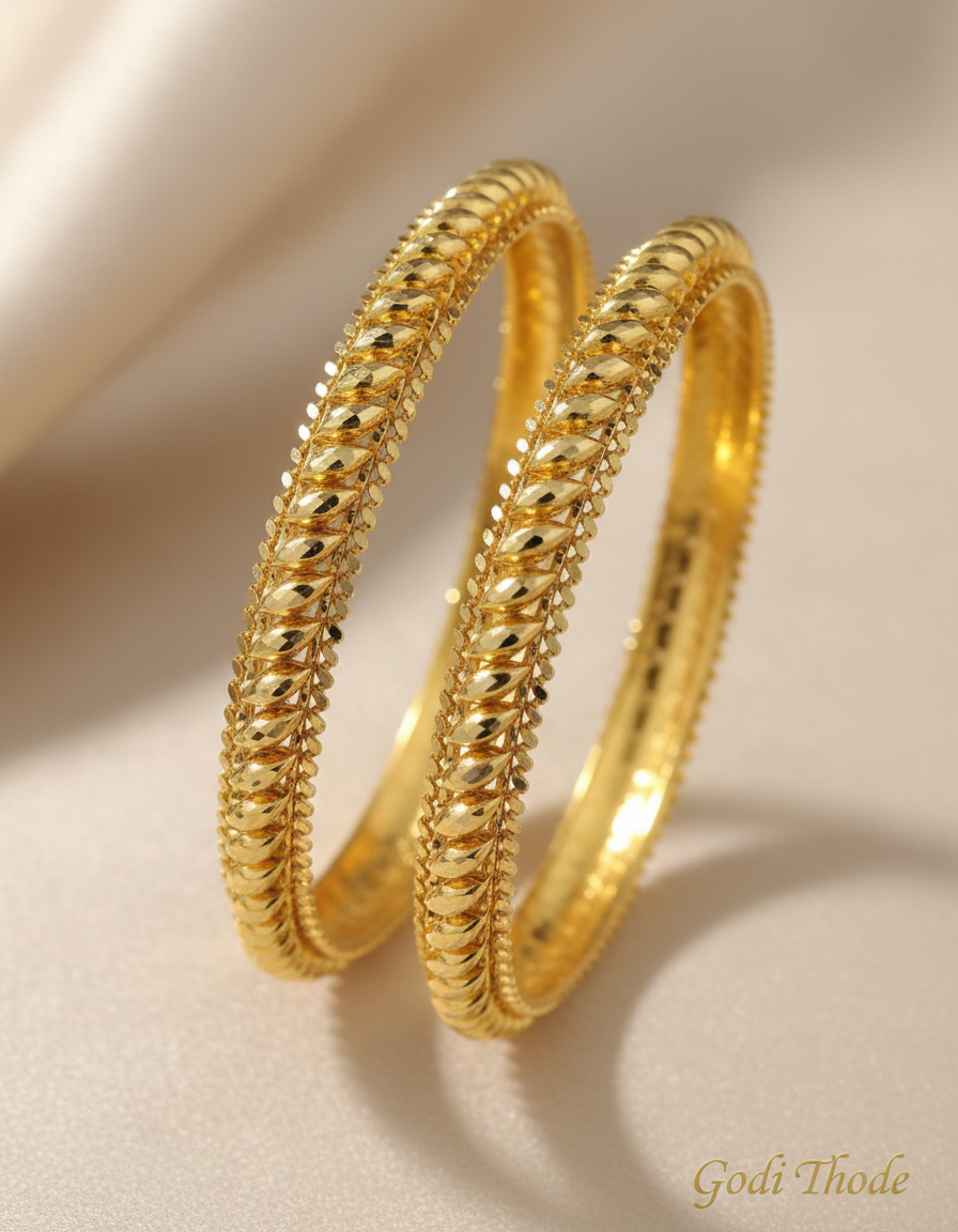 Godi Thode Gold Bangles view 2