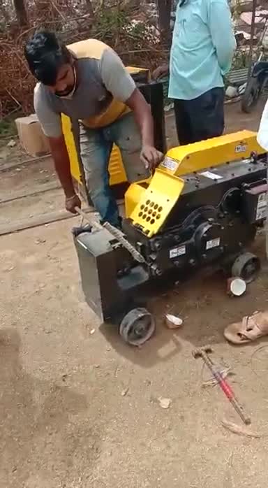 Heavy-Duty Rebar Cutter view 2