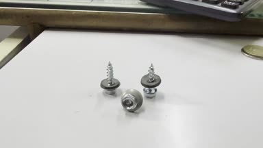 Metal Self-Drilling Screws view 2